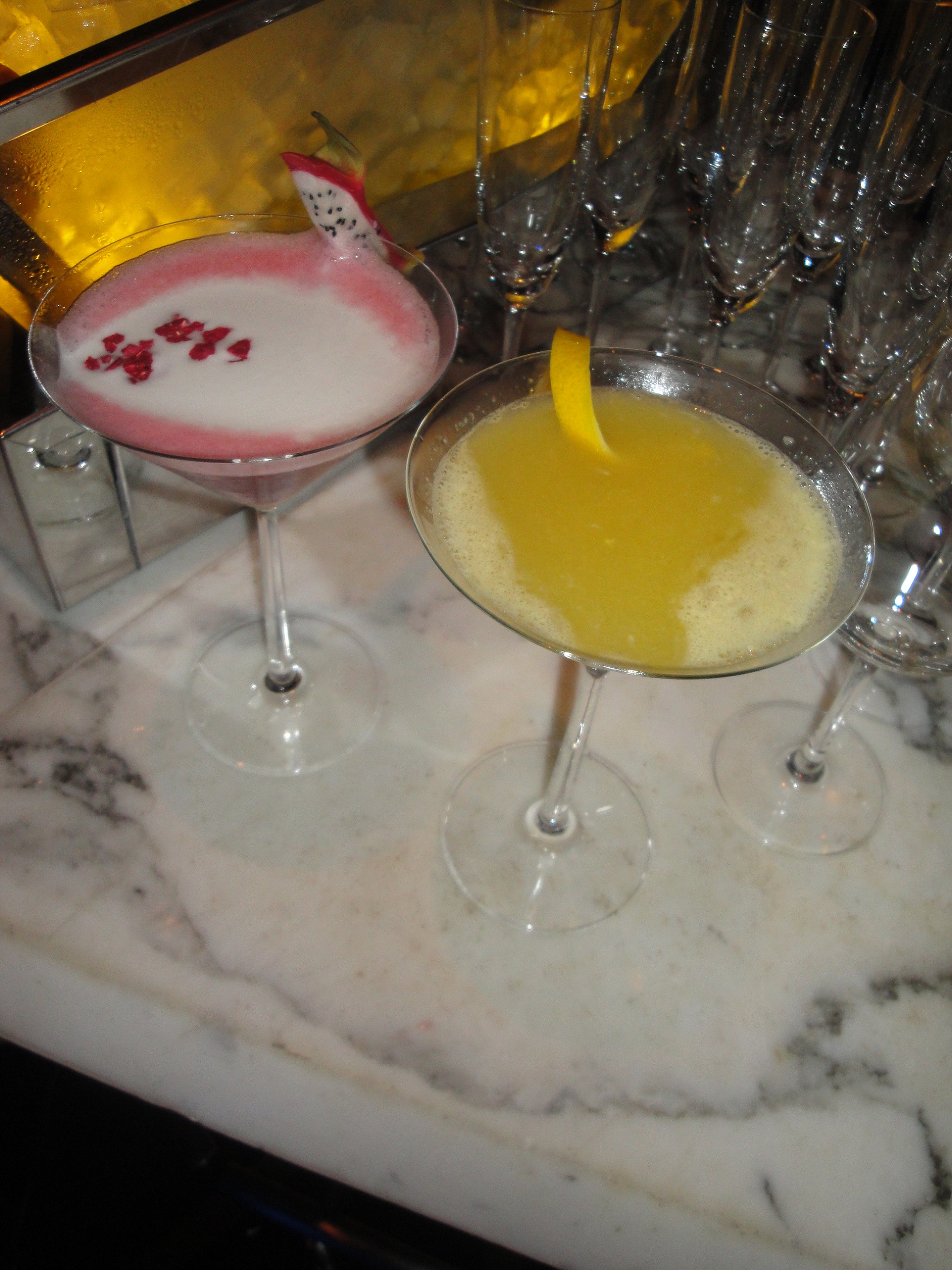 Cocktails at Ozone Bar in Hong Kong